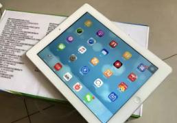 自办公学习用的苹果平板电脑转